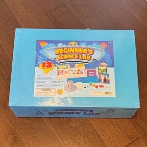 Beginner's Science Lab Kit by Lakeshore Learning New